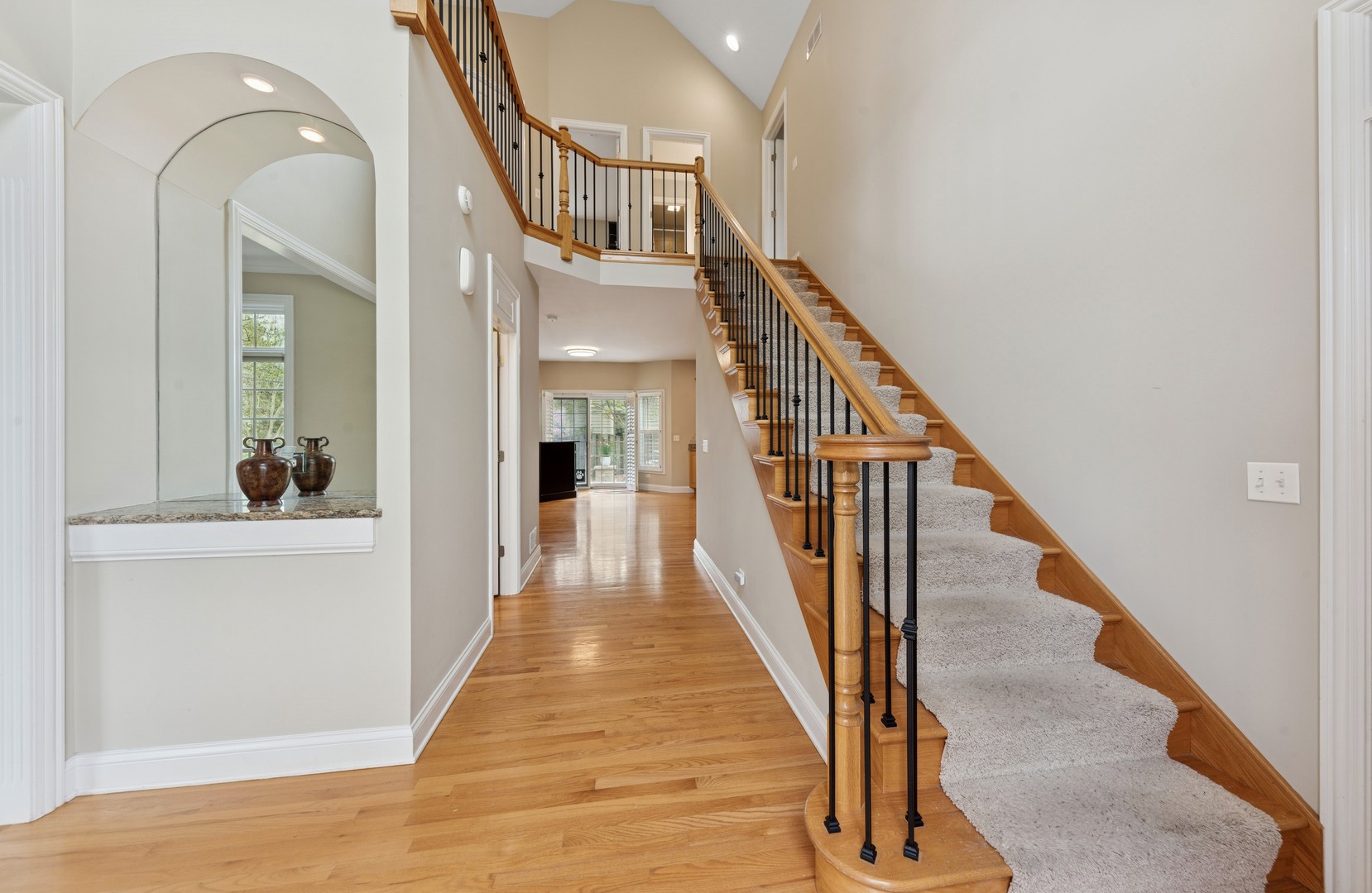 385 N Chalary Court, Palatine, IL