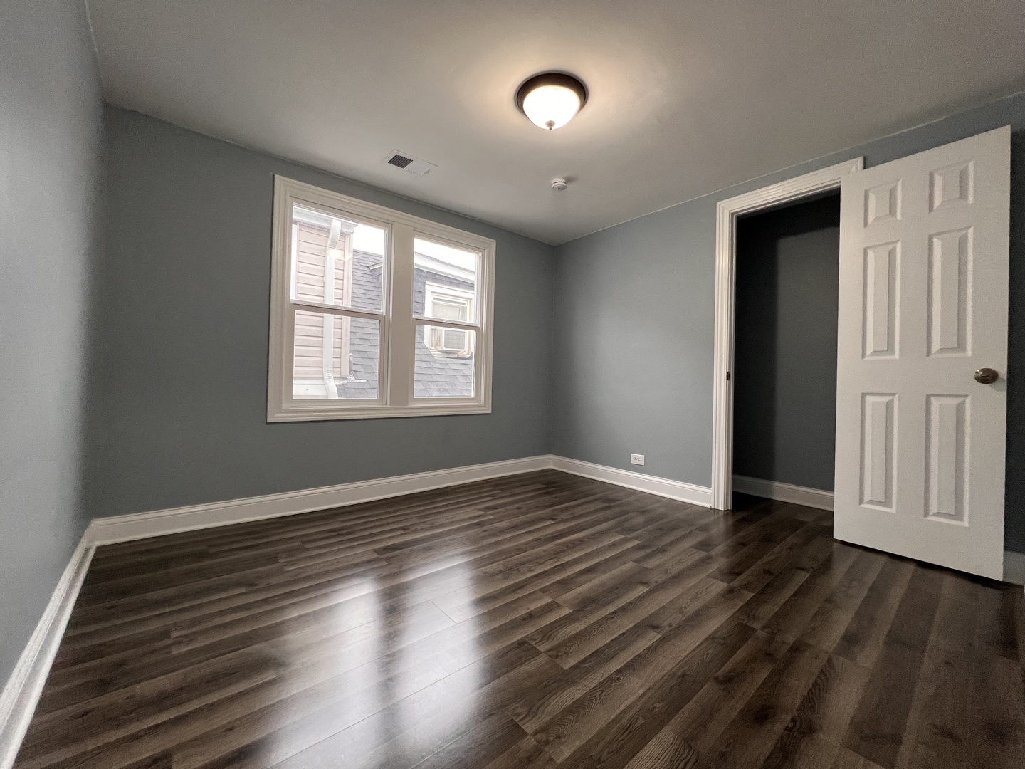 7017 S Wood Street, Chicago, IL