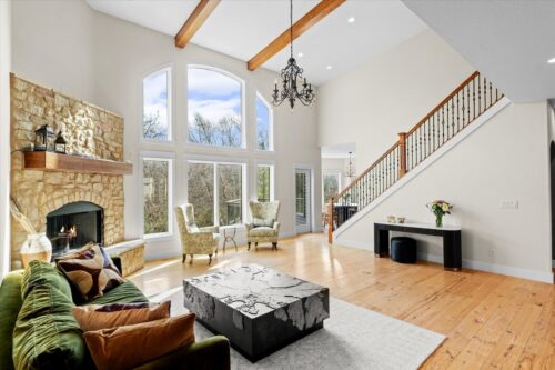 1610 Briarwood Lane, Mahomet, IL