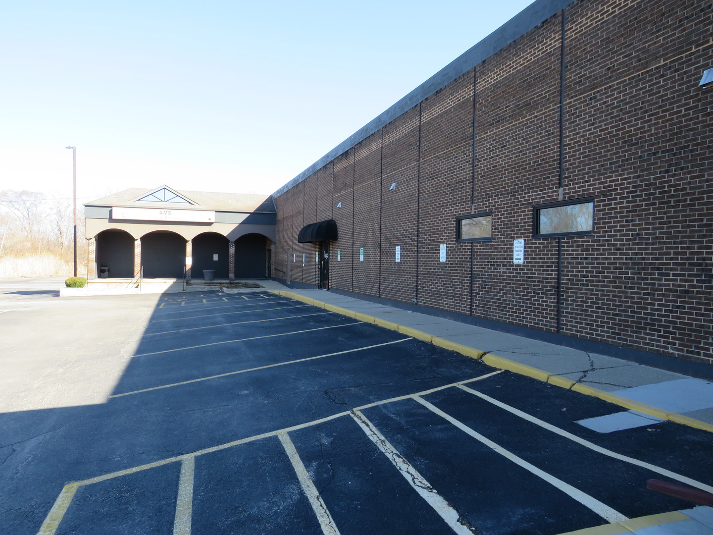 1715 Division Street #7G, Morris, IL