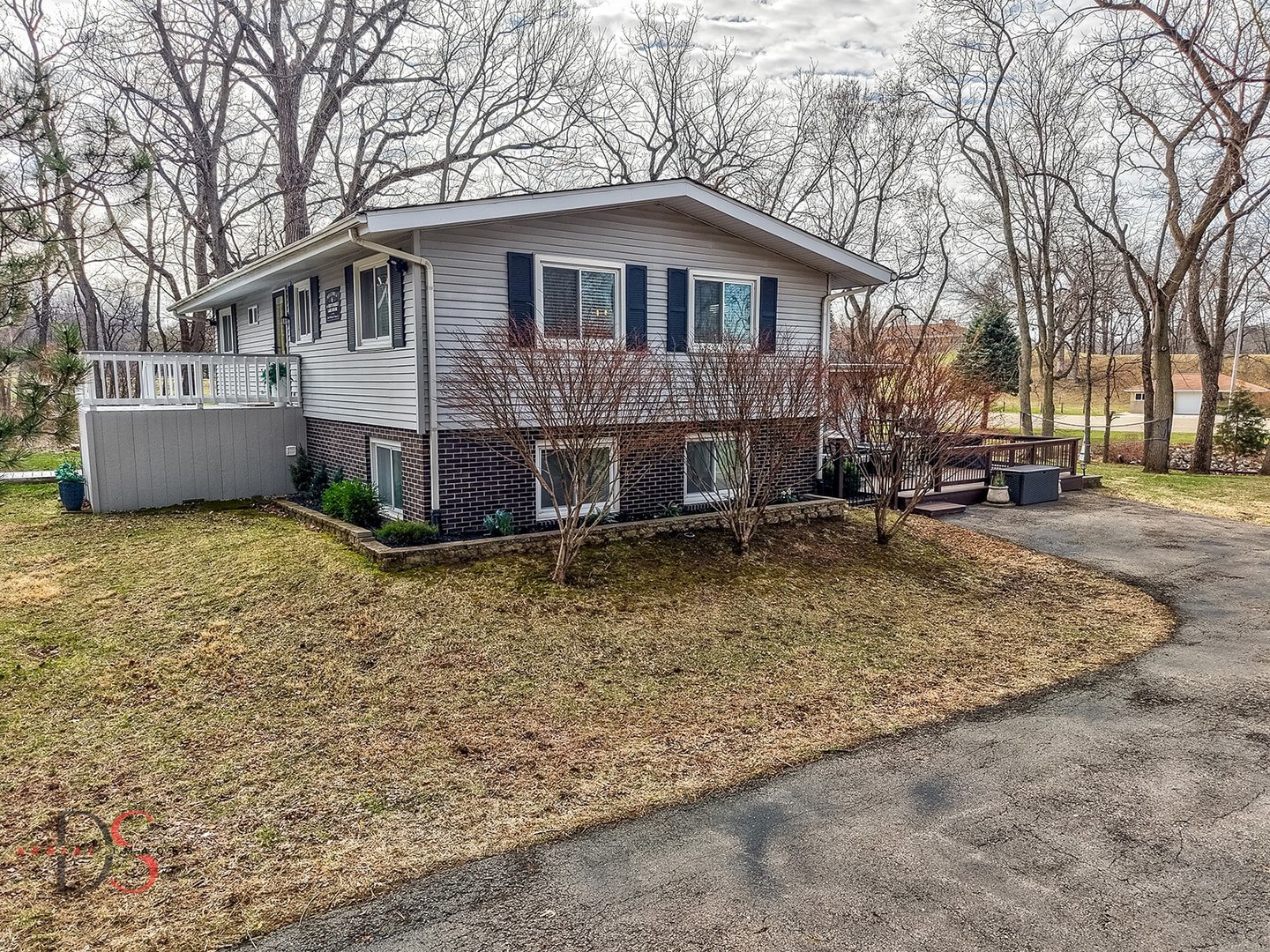 152 Beachview Court, Varna, IL