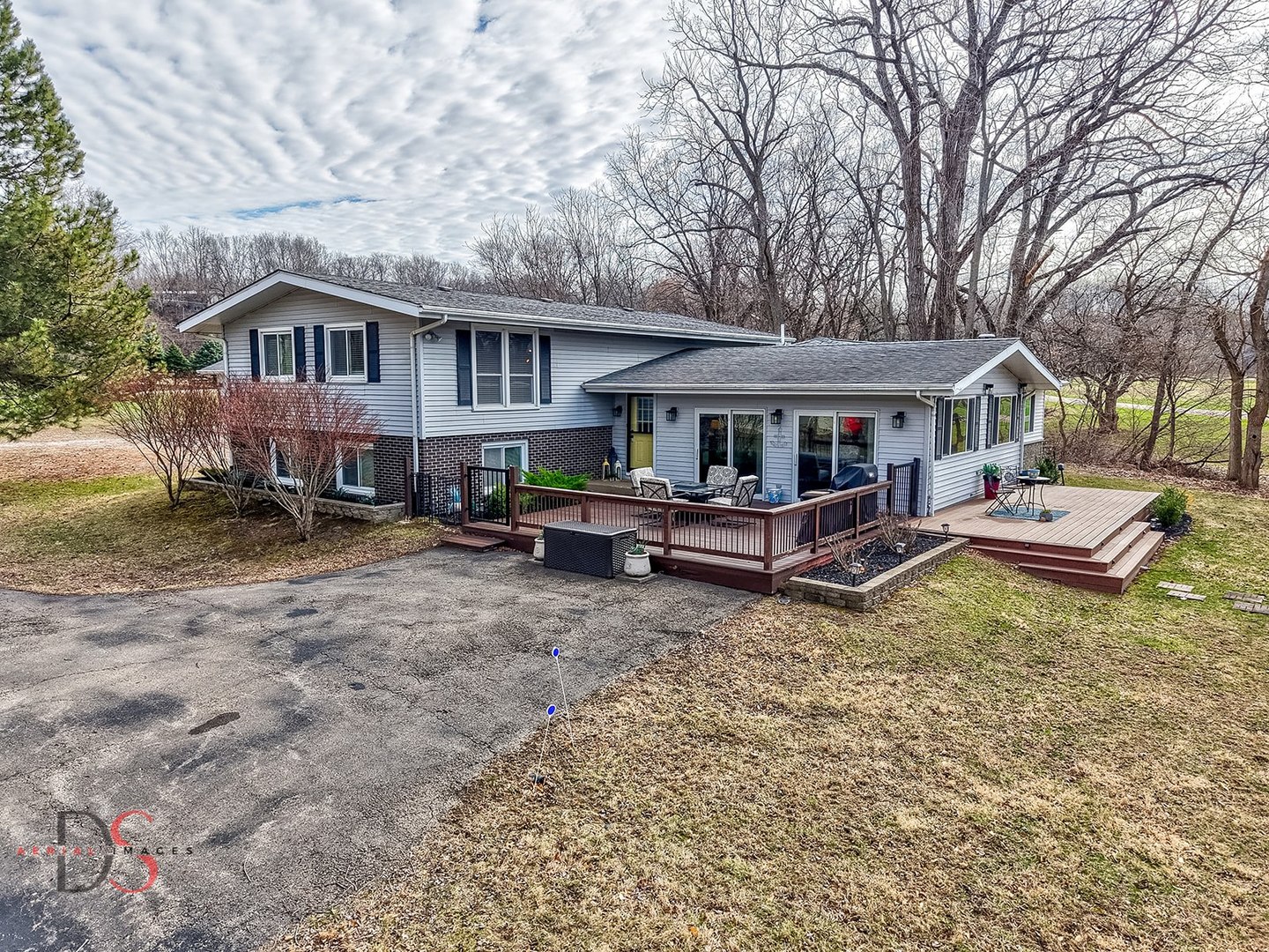 152 Beachview Court, Varna, IL