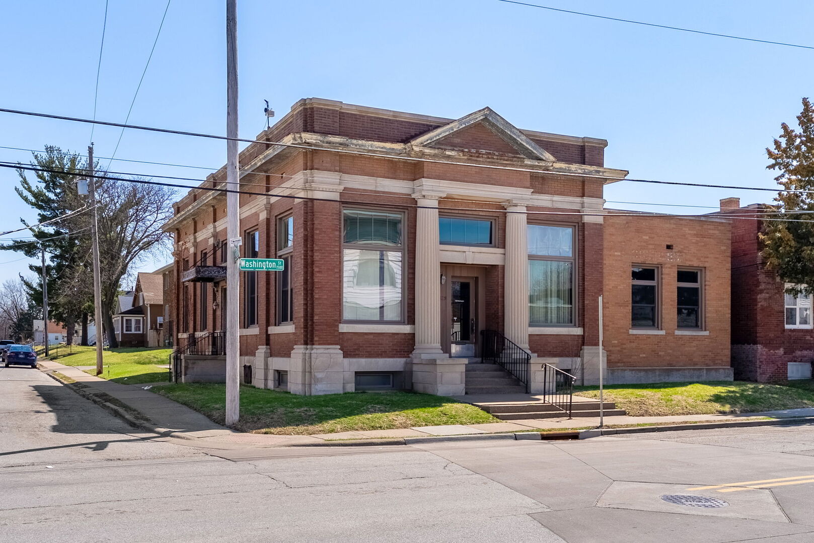 1529 Washington Street, Davenport, IA