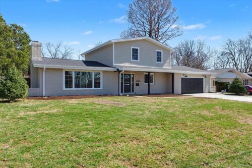 1808 Golfview Drive, Urbana, IL