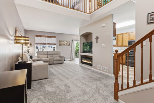 136 Durango Drive, Gilberts, IL