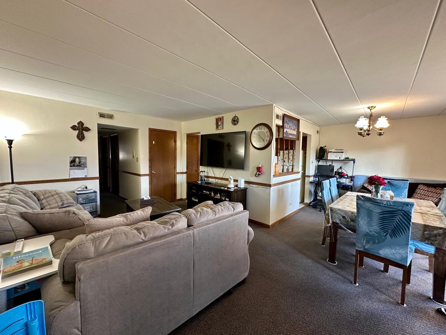 7304 Evergreen Drive #2B, Orland Park, IL