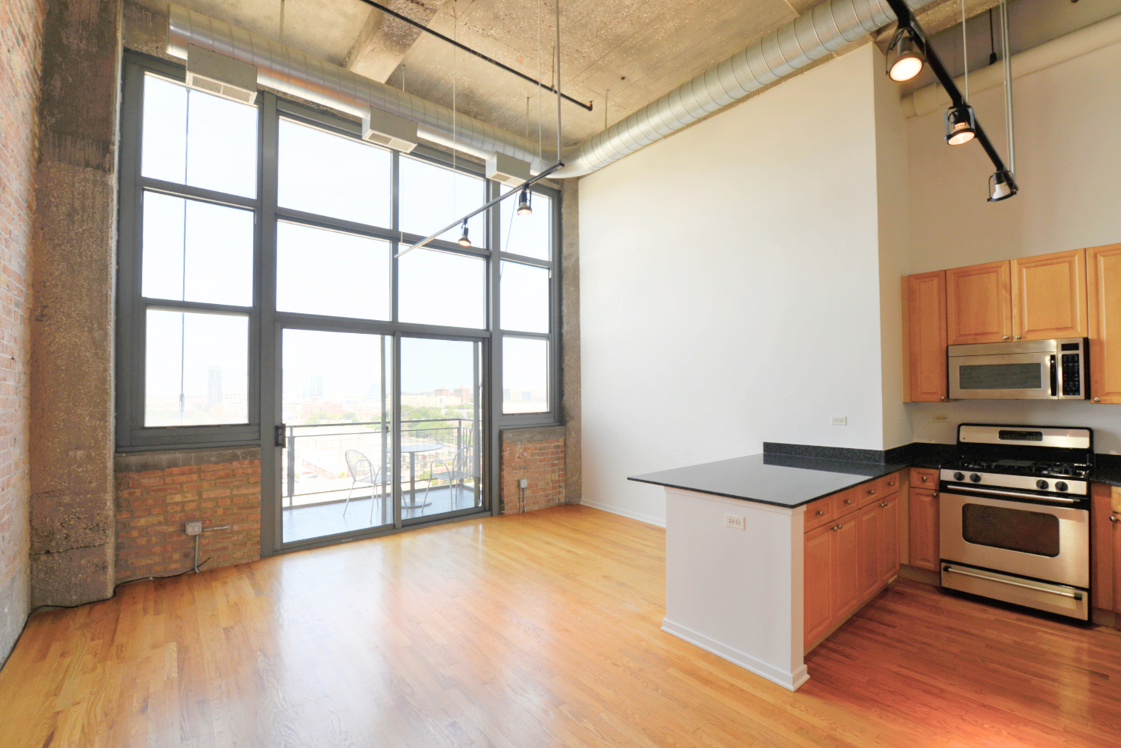 900 N KINGSBURY Street #940, Chicago, IL