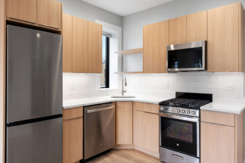 1546 W JONQUIL Terrace #102, Chicago, IL