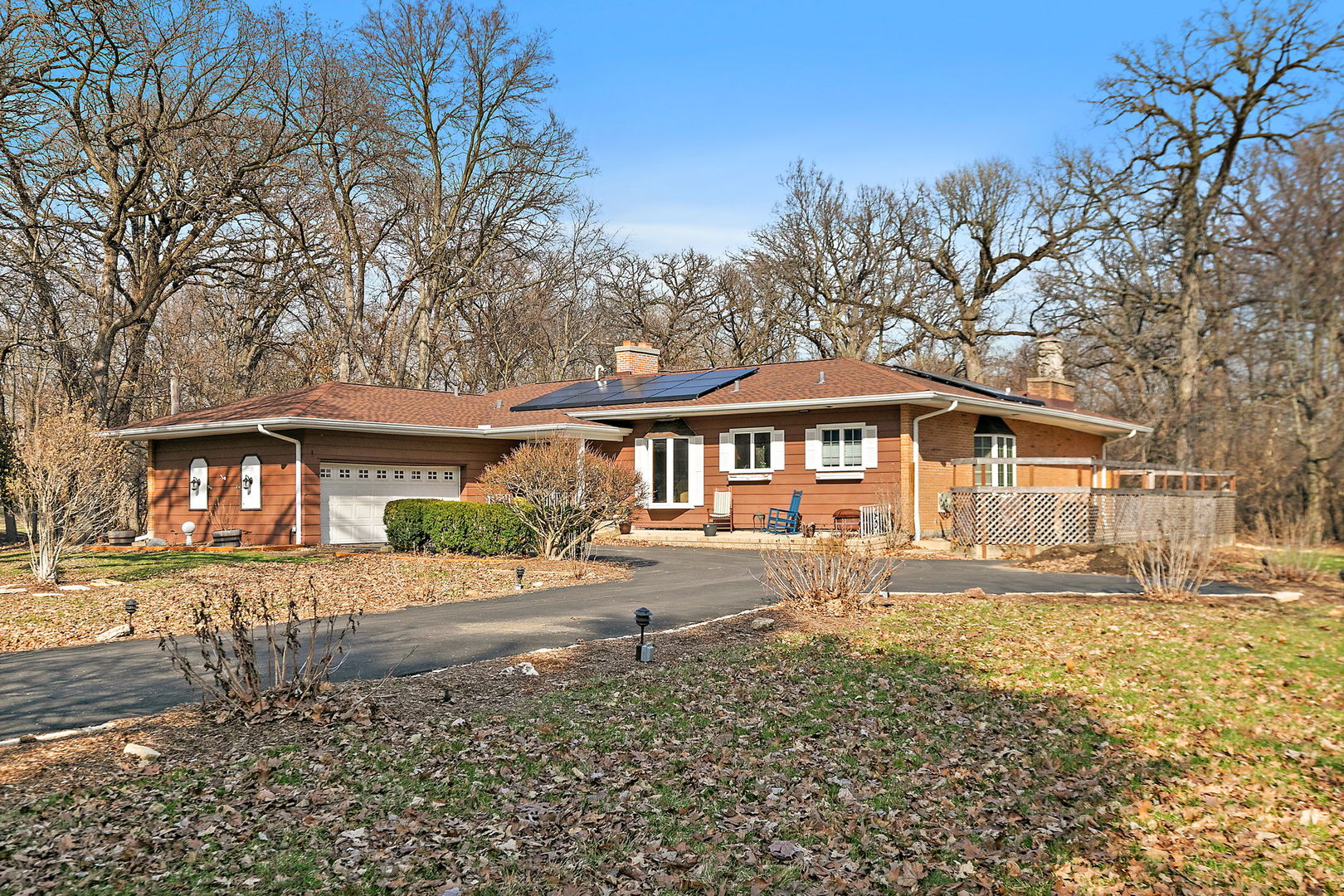 435 Forest Trail, Oak Brook, IL