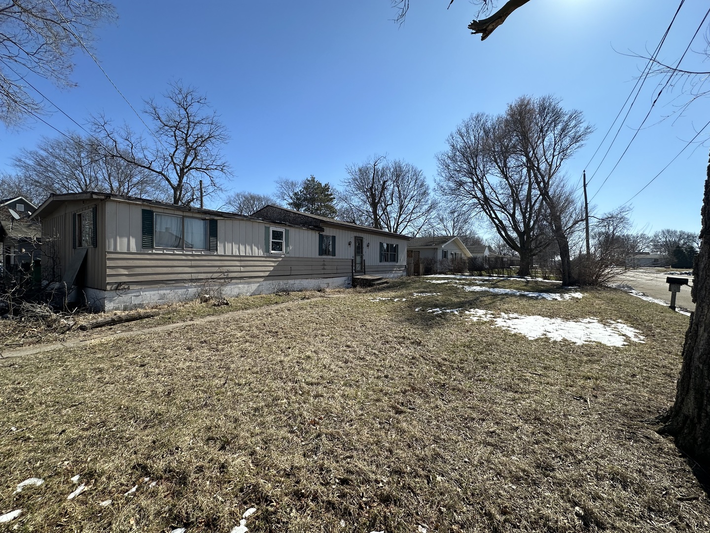 819 5th Avenue, Erie, IL