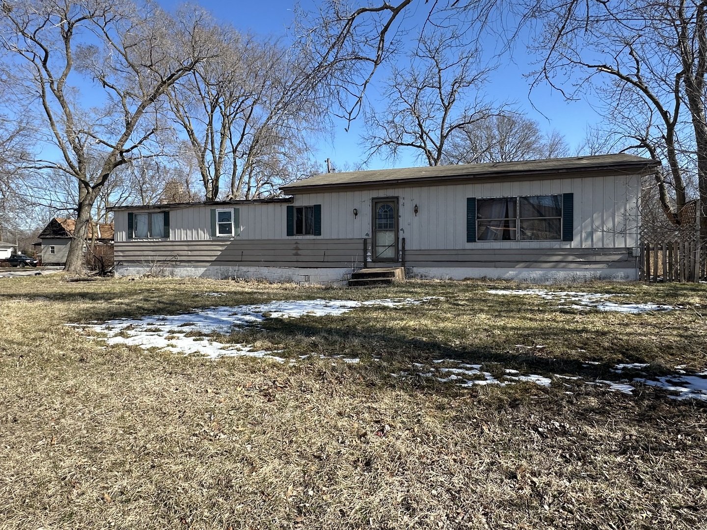 819 5th Avenue, Erie, IL