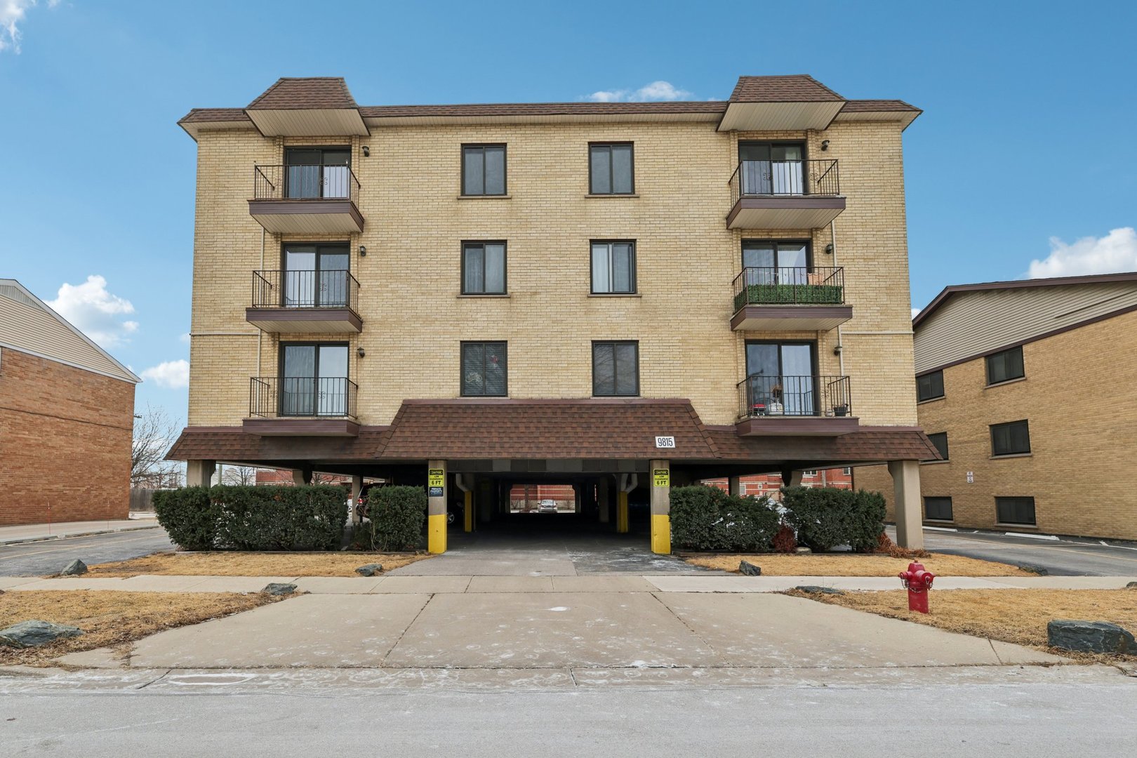 9815 Lawrence Court #3AF, Schiller Park, IL