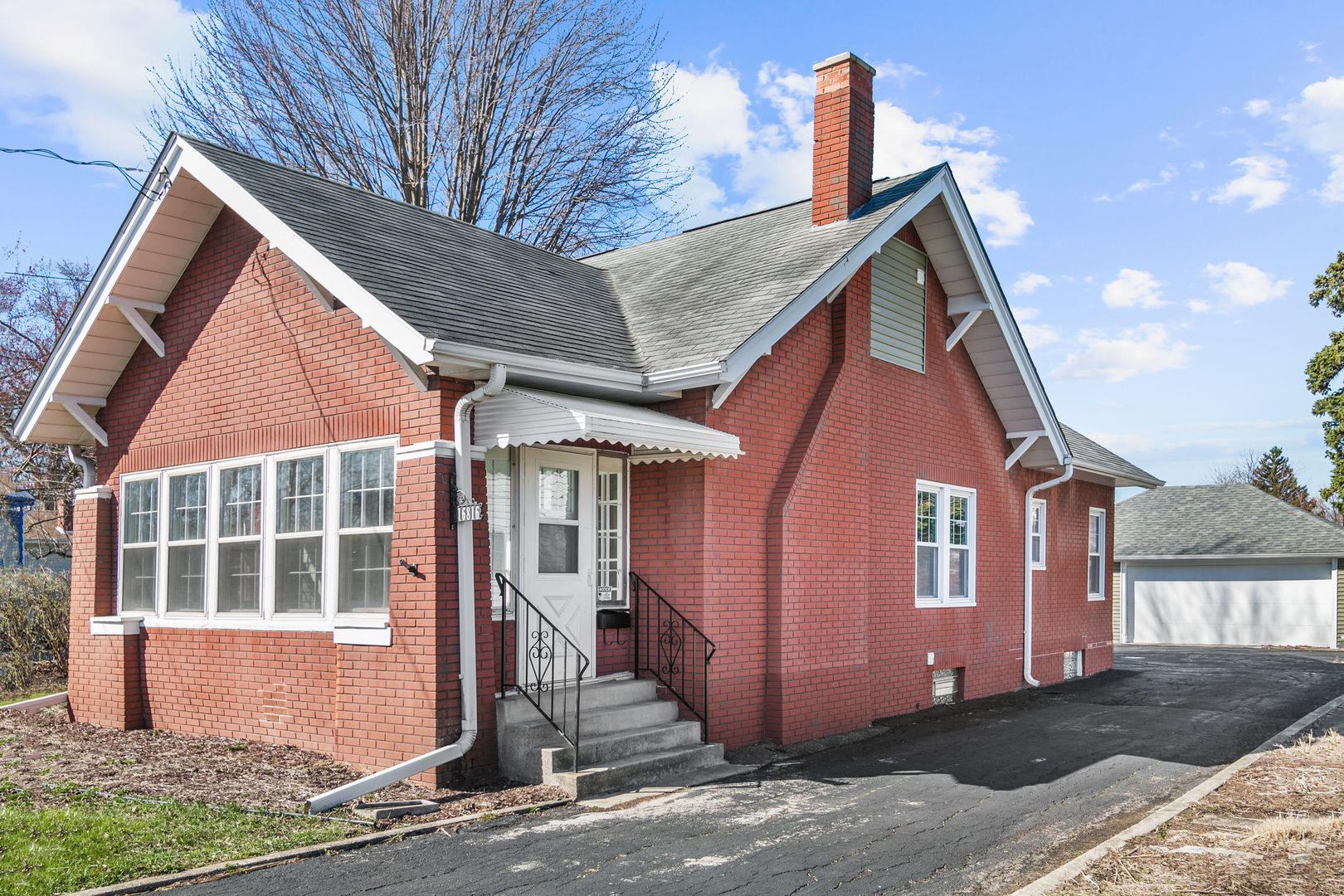 16816 S Park Avenue, South Holland, IL