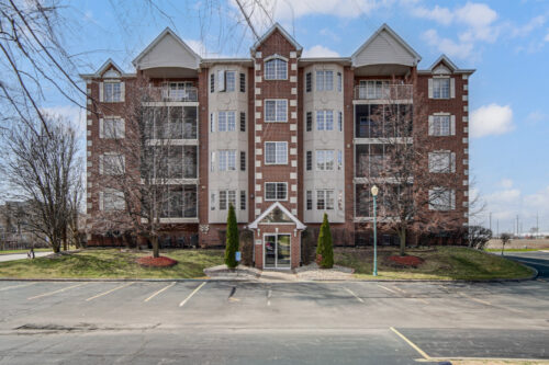 7722 Greenway Boulevard #3SE, Tinley Park, IL