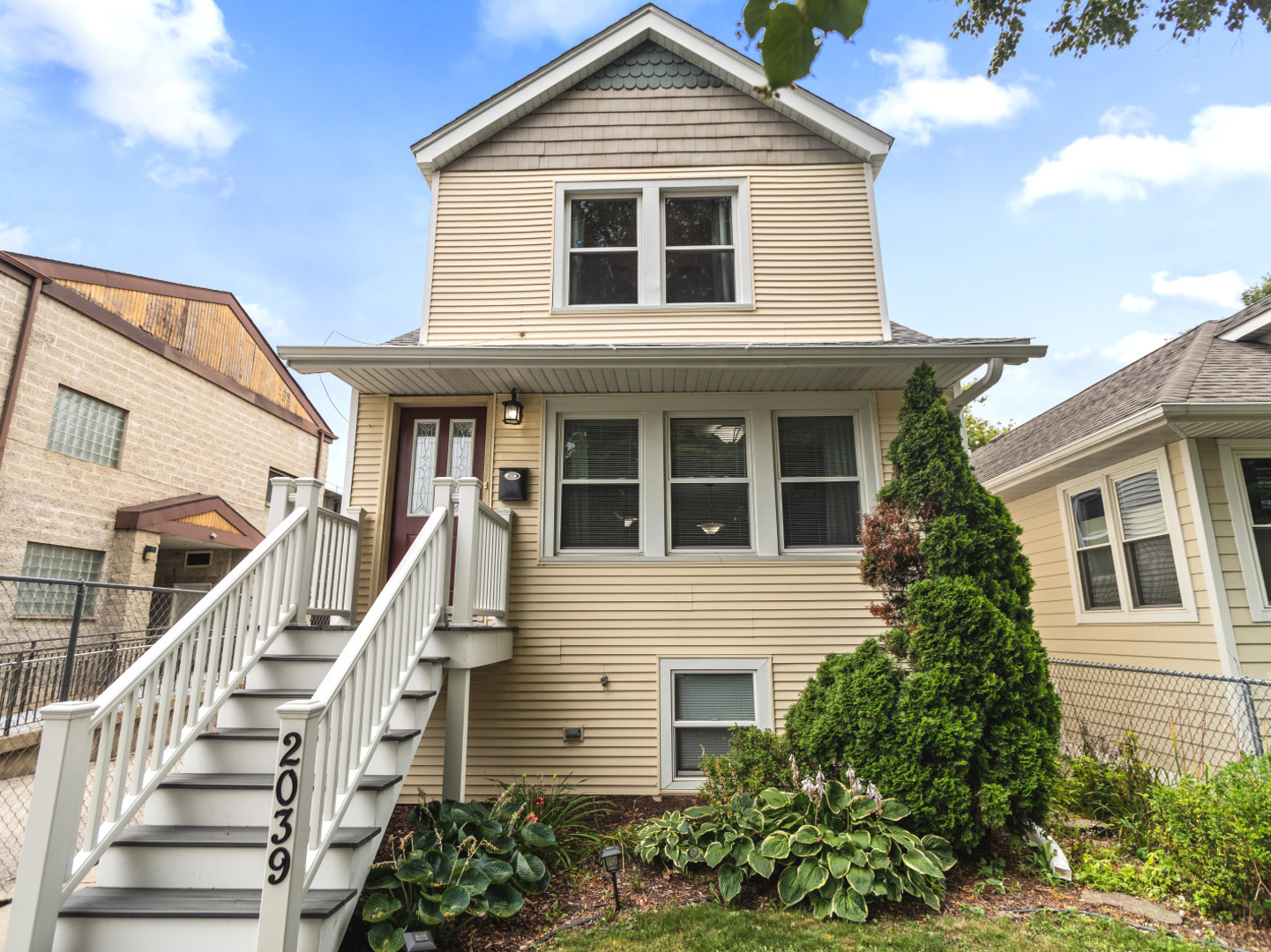 2039 Brown Avenue, Evanston, IL