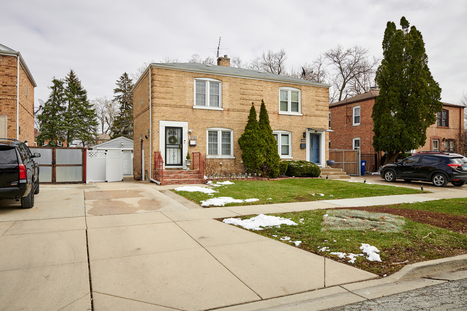 1881 ORCHARD Street, Des Plaines, IL
