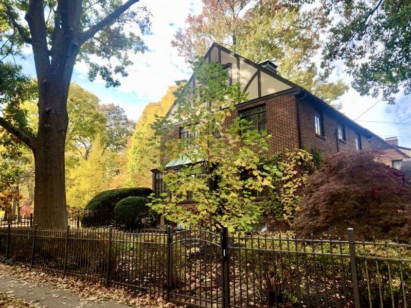 402 W Iowa Street, Urbana, IL