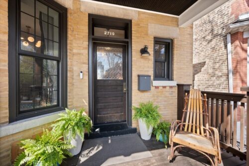 2710 N Sacramento Avenue, Chicago, IL