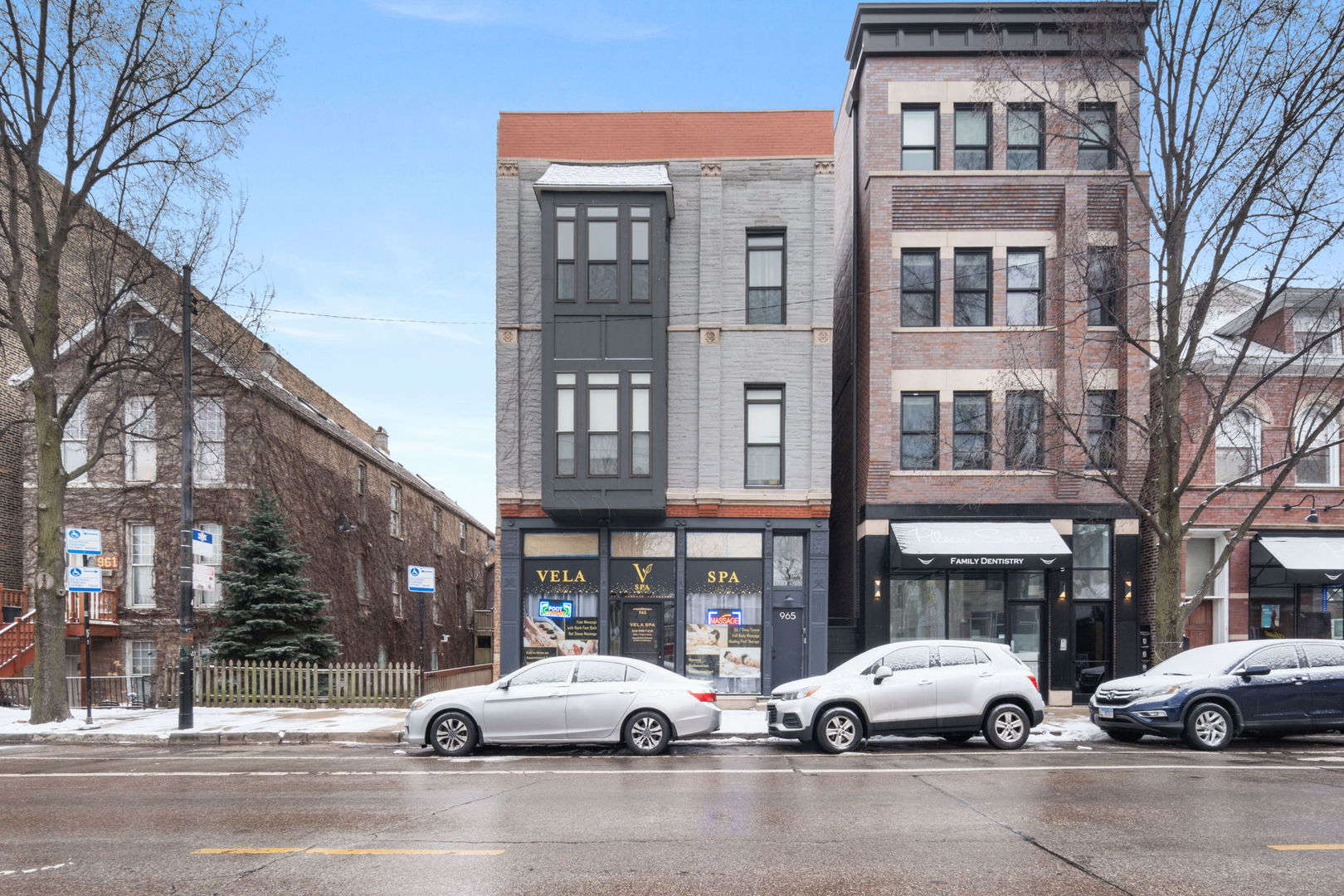 965 W 18th Street, Chicago, IL