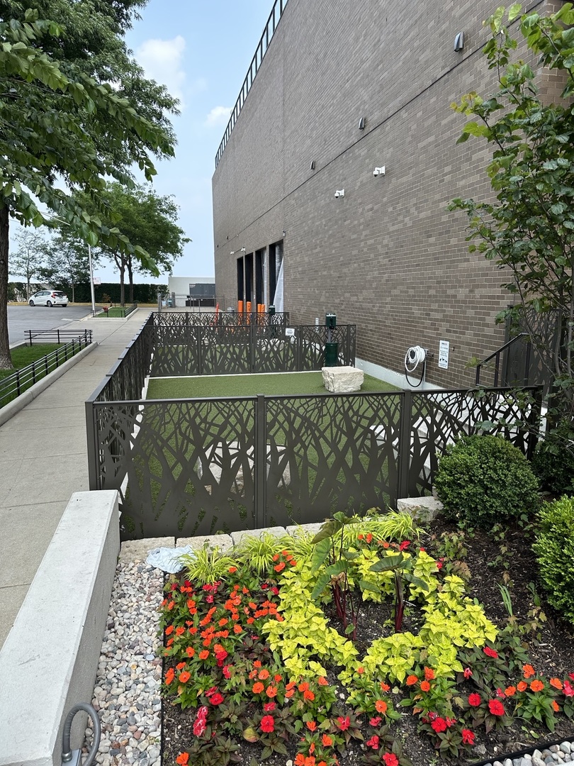 6033 N Sheridan Road #26L, Chicago, IL