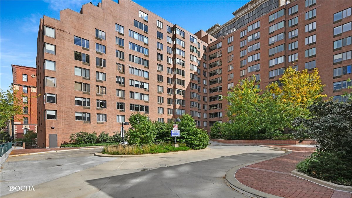 801 S Plymouth Court #809, Chicago, IL