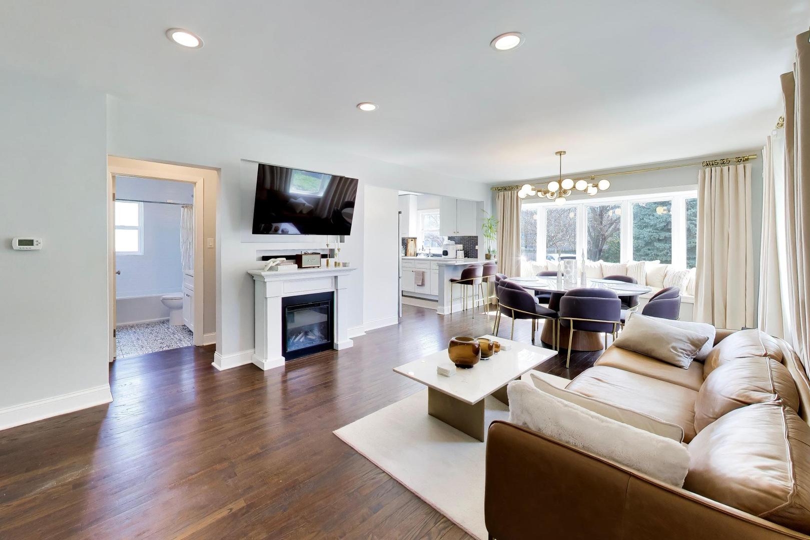 339 N Emroy Avenue, Elmhurst, IL