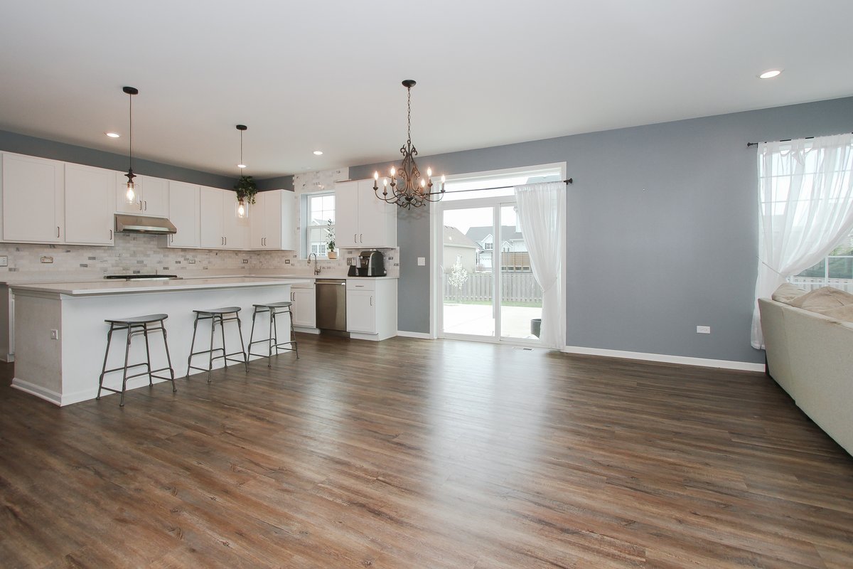 3617 Emerald Road, Elgin, IL