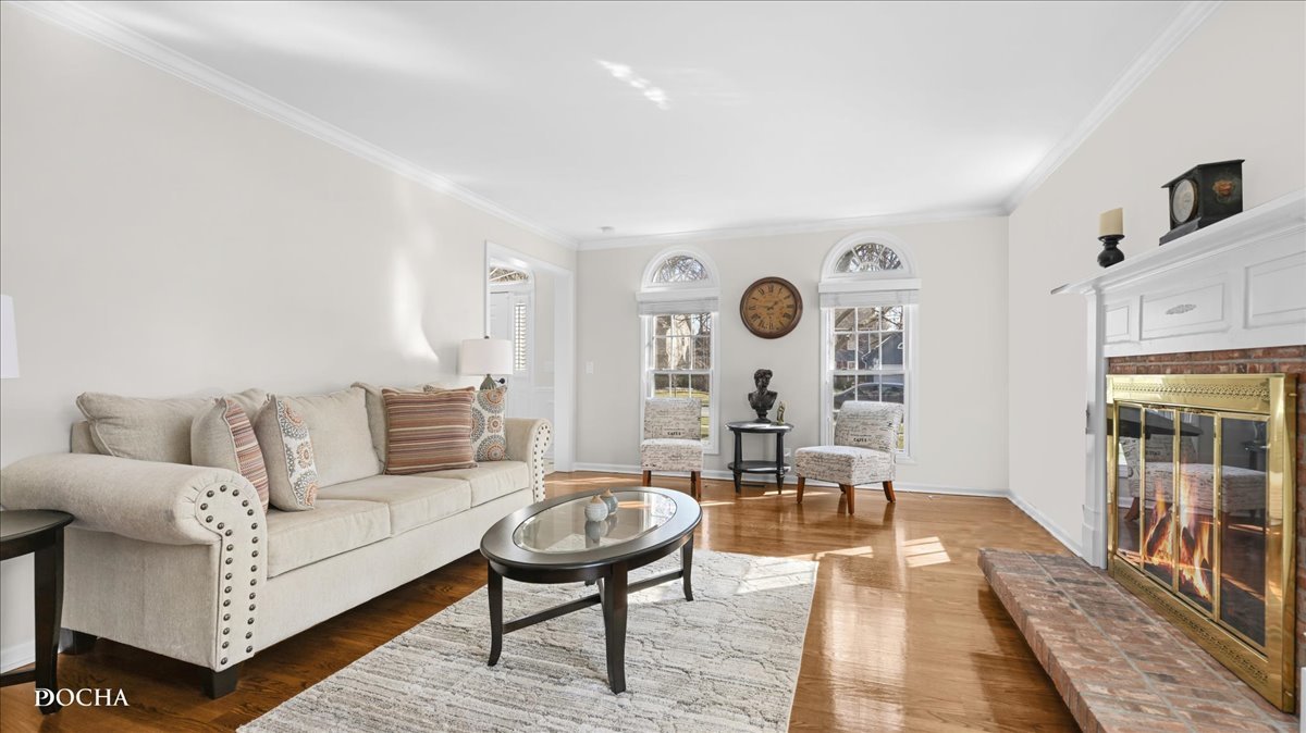 2549 River Woods Drive, Naperville, IL