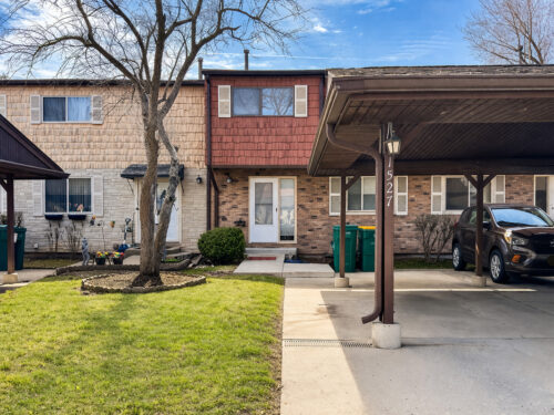 1527 Mohawk Trail, Wheeling, IL