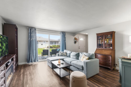 135 Nauset Lane, Schaumburg, IL