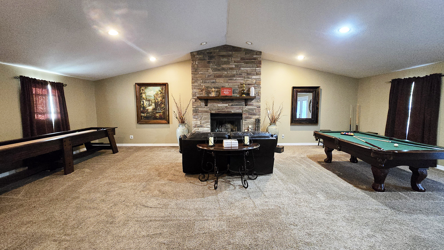 614 E Superior Street, Irvington, IL