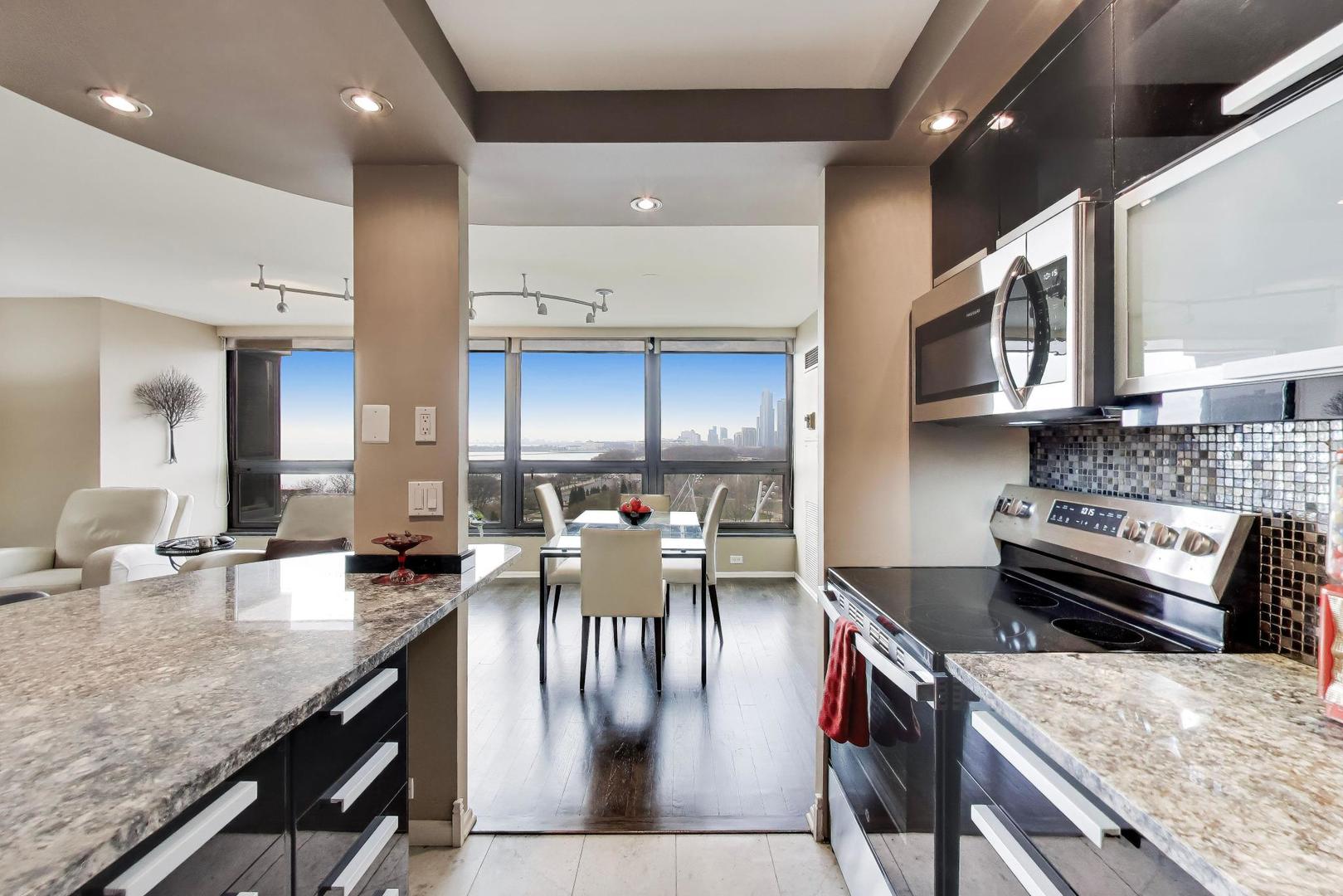 360 E Randolph Street #702, Chicago, IL