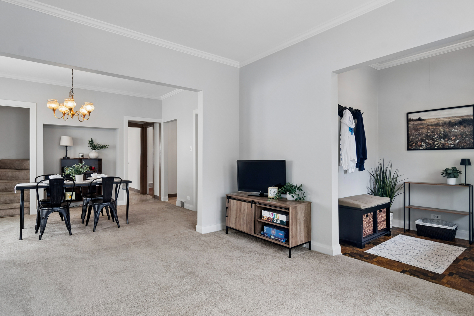 5027 W Ainslie Street, Chicago, IL