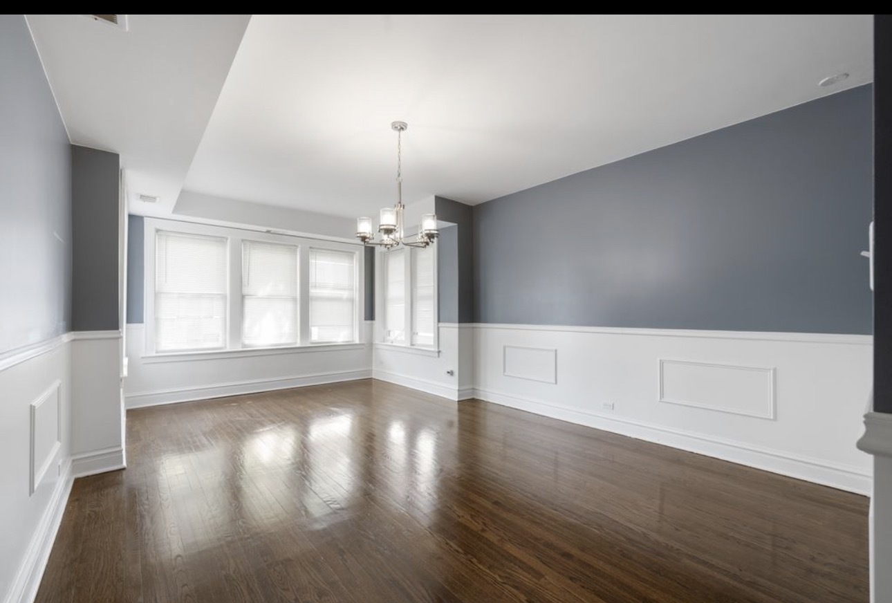 8222 S Maryland Avenue, Chicago, IL