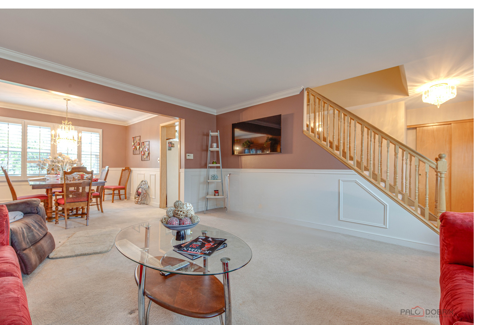 609 Thames Drive, Schaumburg, IL