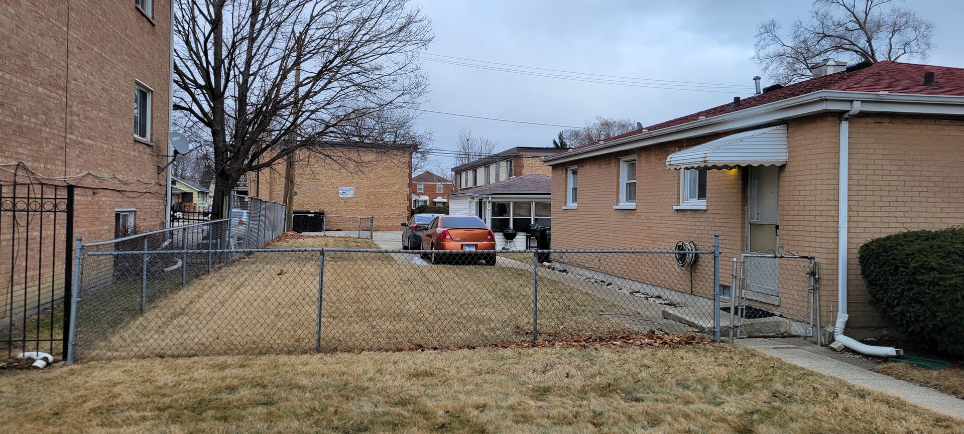 1913 S 14th Avenue, Broadview, IL