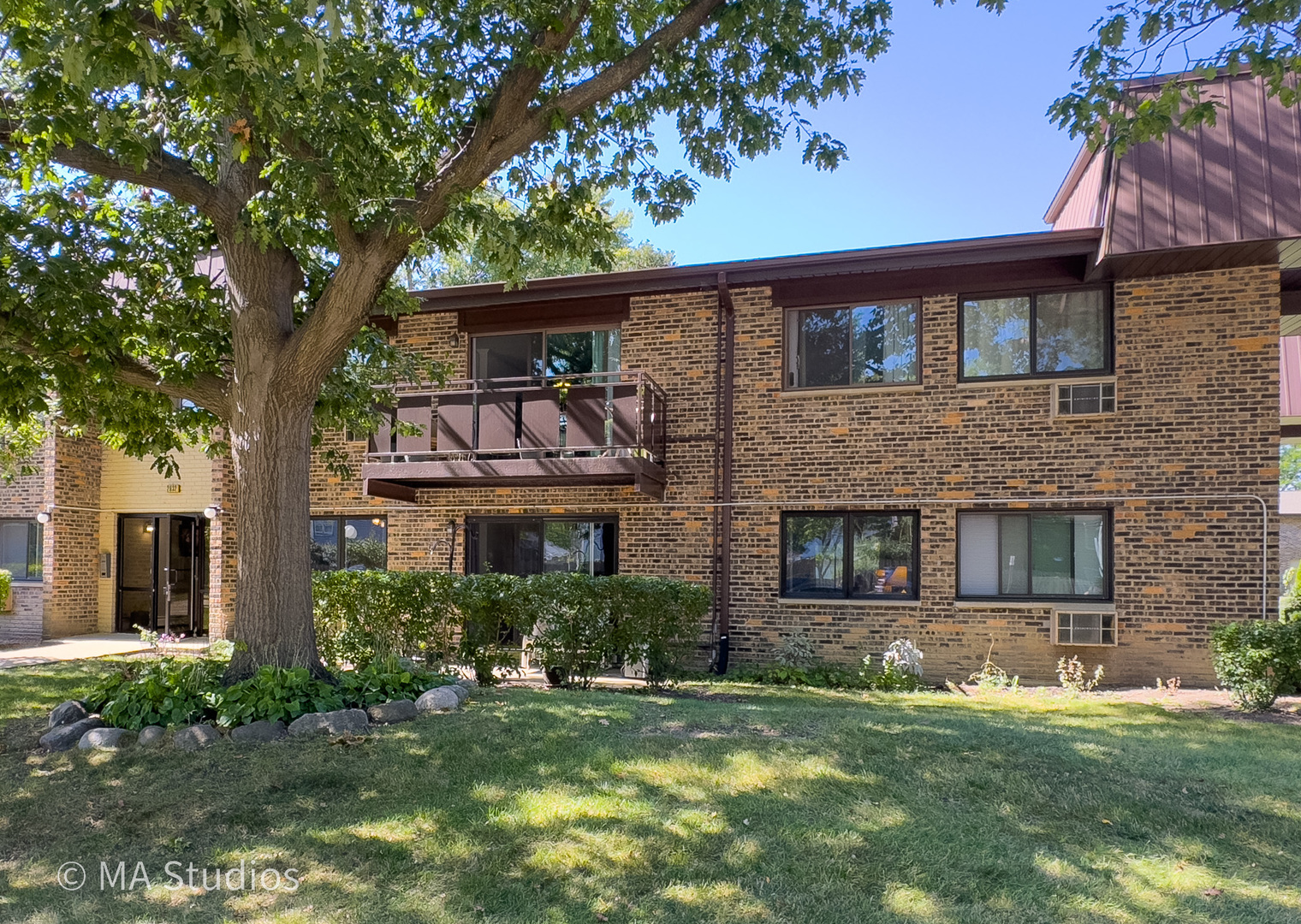 2632 N Windsor Drive #104, Arlington Heights, IL