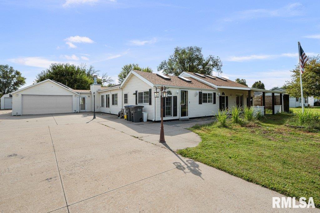 705 13TH Street, Milan, IL