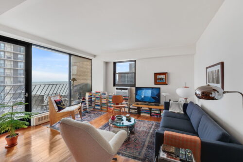 6030 N Sheridan Road #901, Chicago, IL