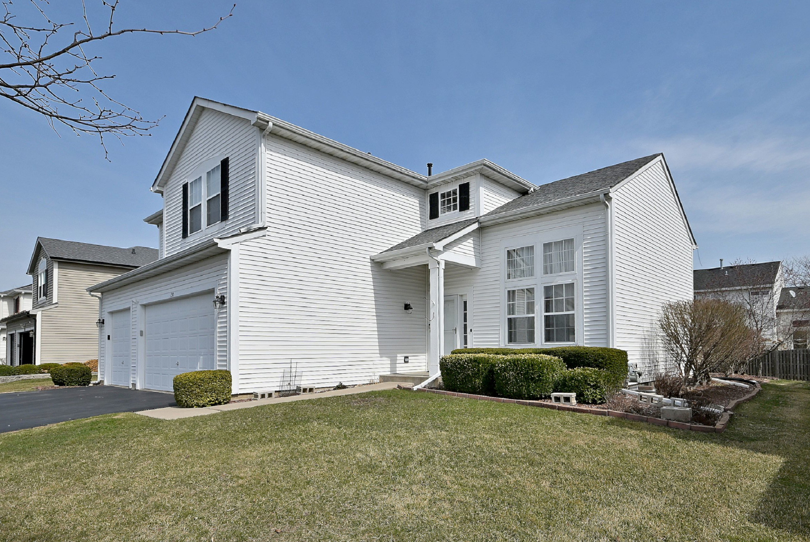 230 Stickley Lane, Lake In The Hills, IL