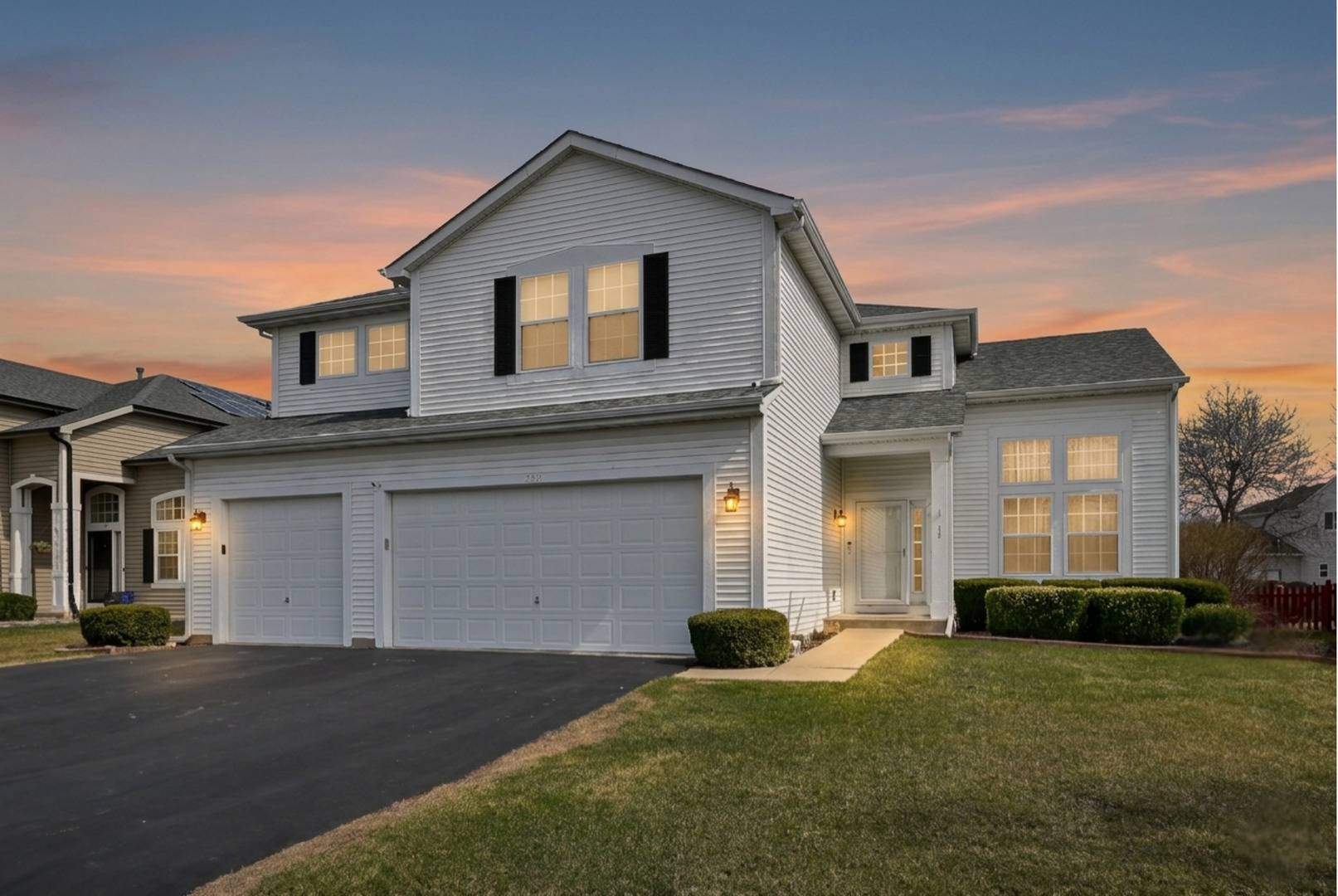 230 Stickley Lane, Lake In The Hills, IL