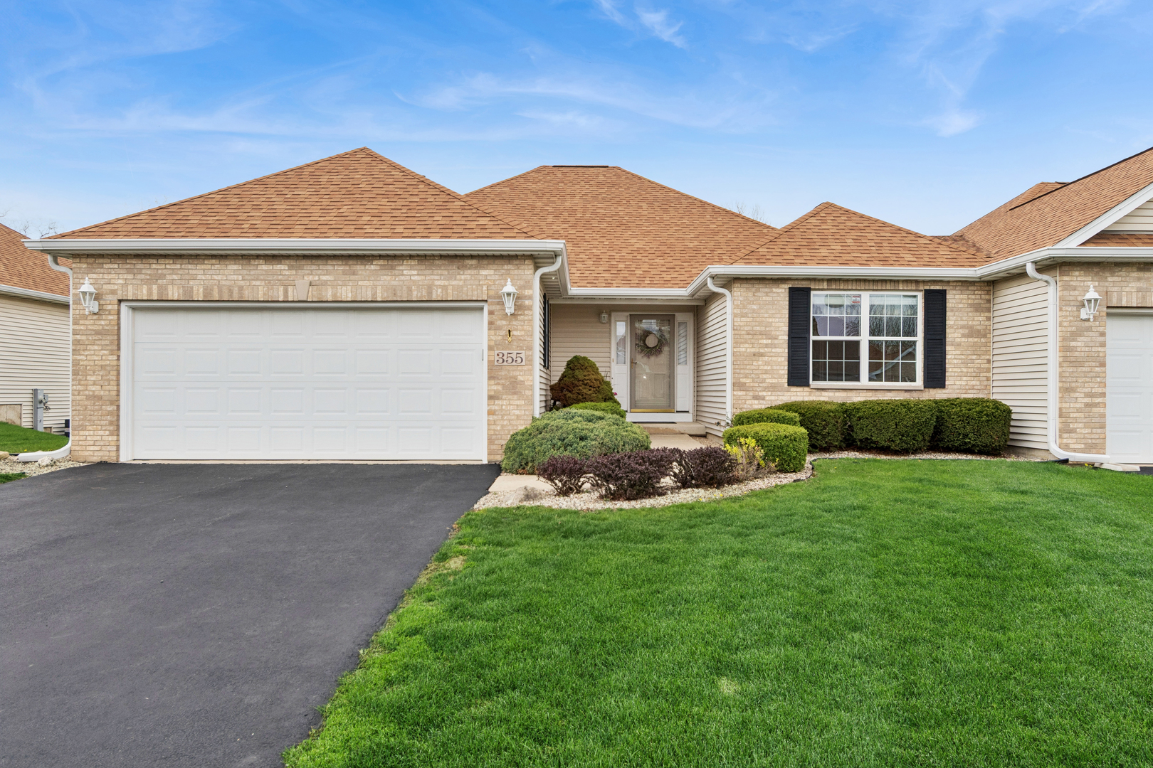 355 Garden Circle, Yorkville, IL