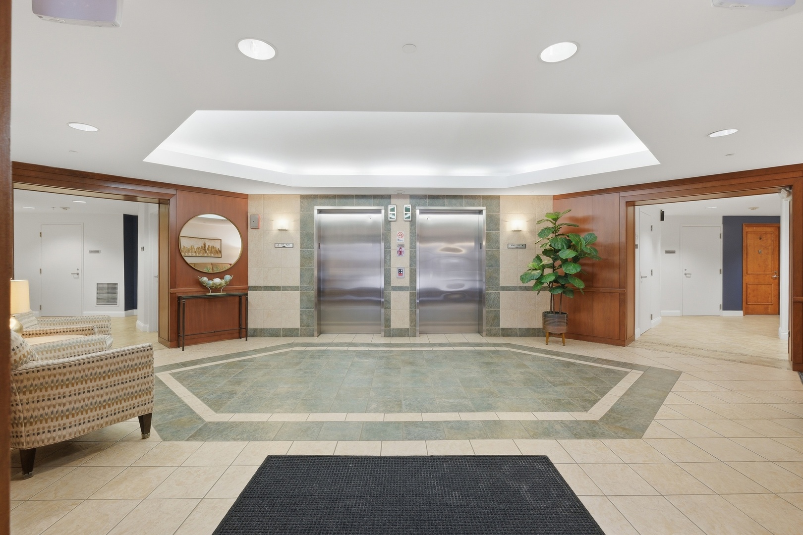 875 E 22nd Street #410, Lombard, IL