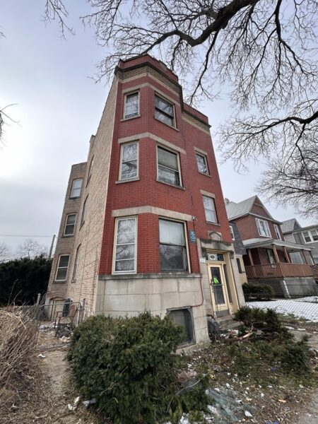 517 W Englewood Avenue, Chicago, IL