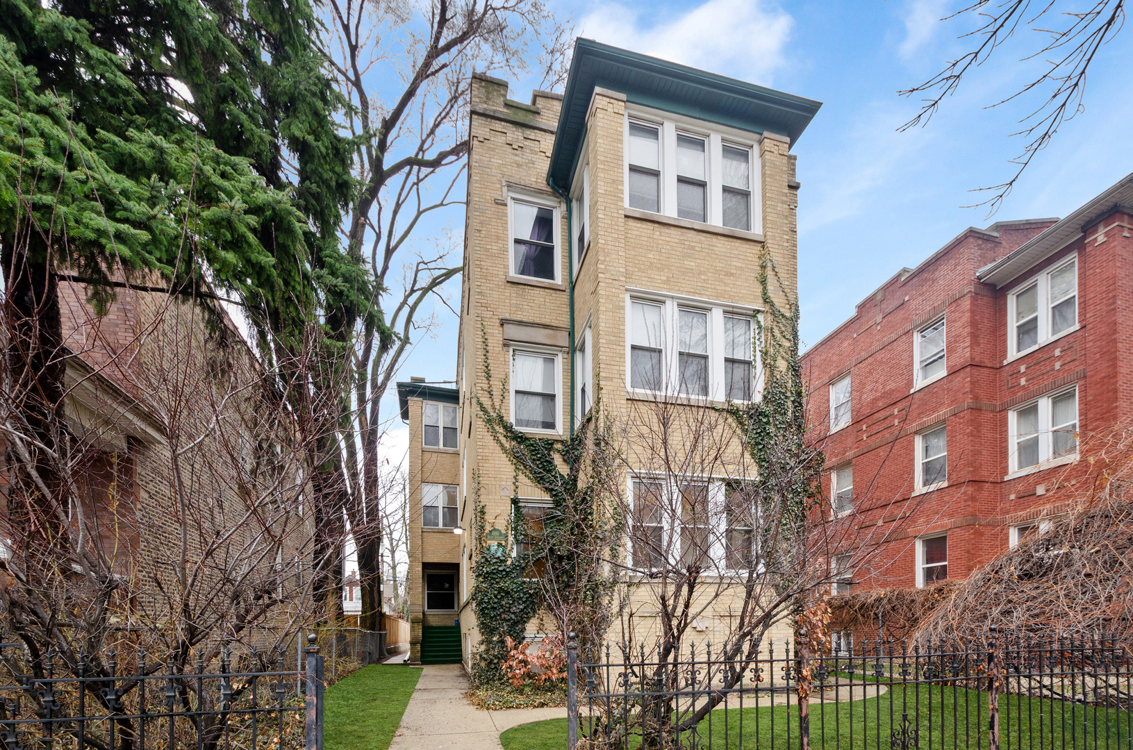 4910 N Spaulding Avenue #1E, Chicago, IL