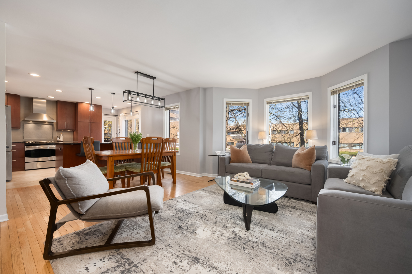 2316 N Lakewood Avenue, Chicago, IL