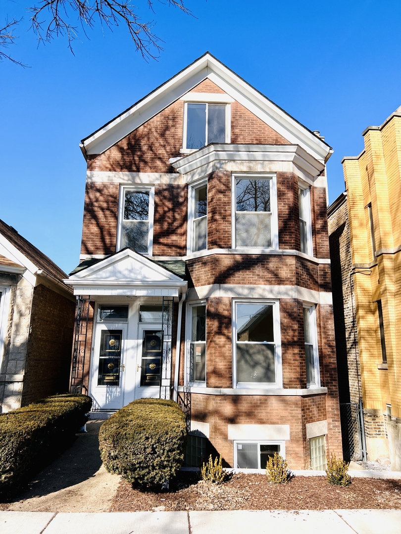 1906 W 34th Place #G, Chicago, IL