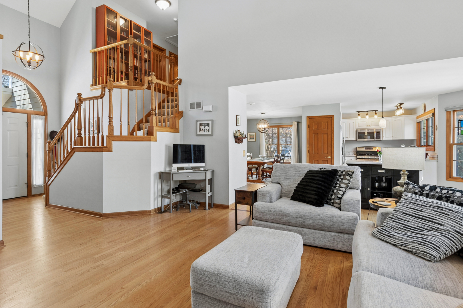 2102 BROOKSIDE Lane, Aurora, IL