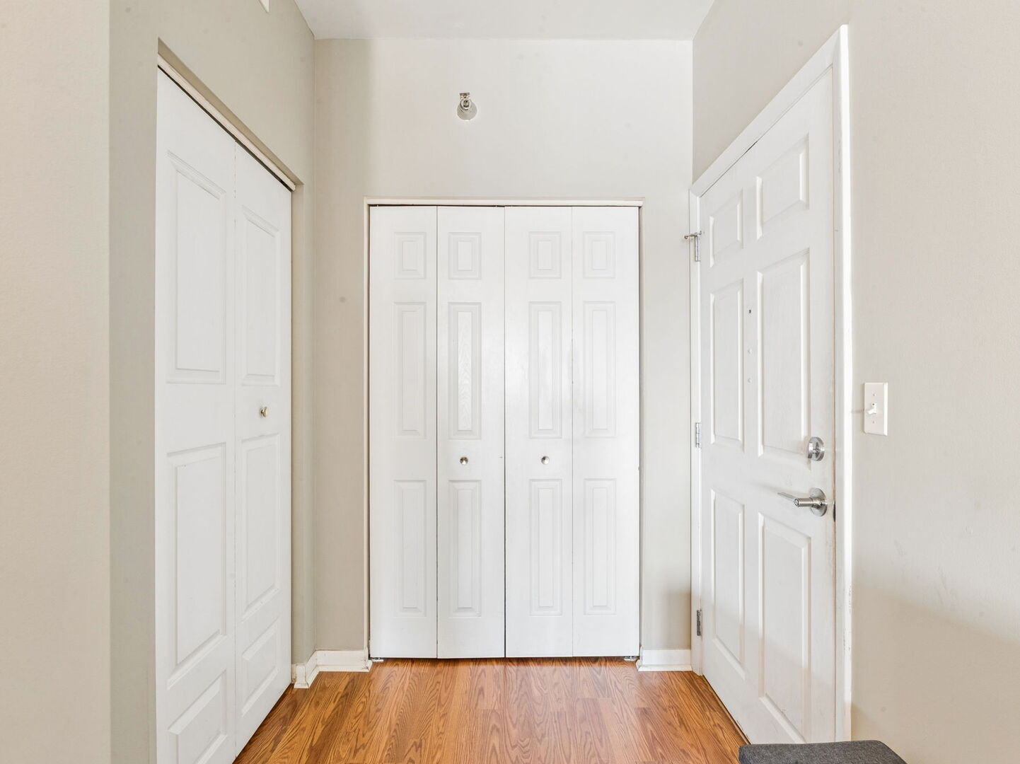 3303 GROVE Avenue #604, Berwyn, IL