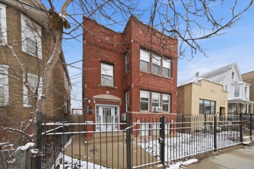 3742 W Diversey Avenue, Chicago, IL